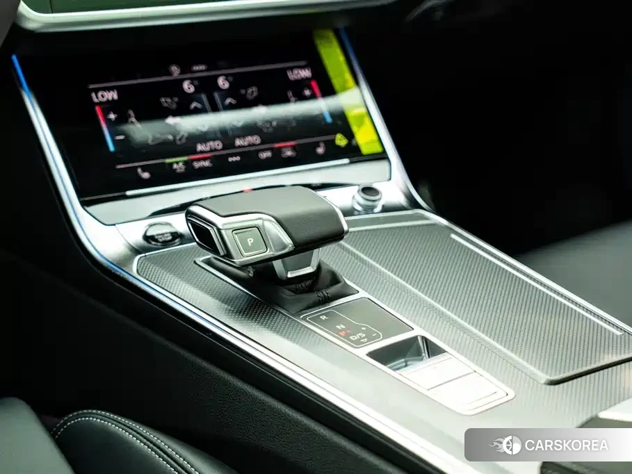 Audi A6L 2026 Черный из Китая, фото 5