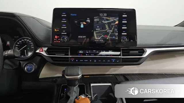 Toyota Sienna 4th Generation 2024 Белый из Кореи, фото 5