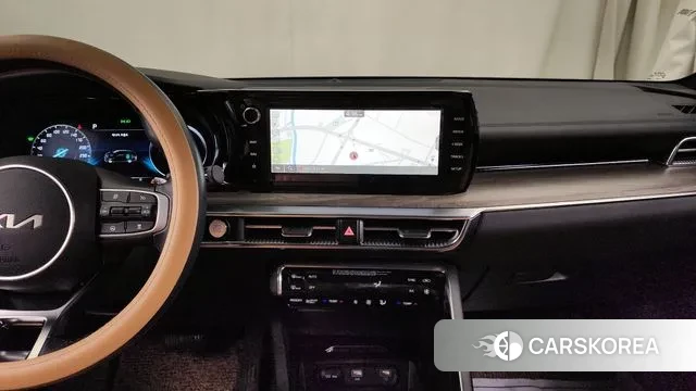 Kia K5 Hybrid 3rd Generation 2023 Белый из Кореи, фото 5