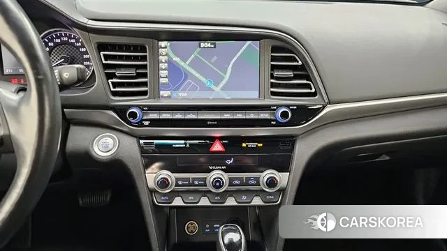 Hyundai The New Avante AD 2019 Серебристо-серый из Кореи, фото 5