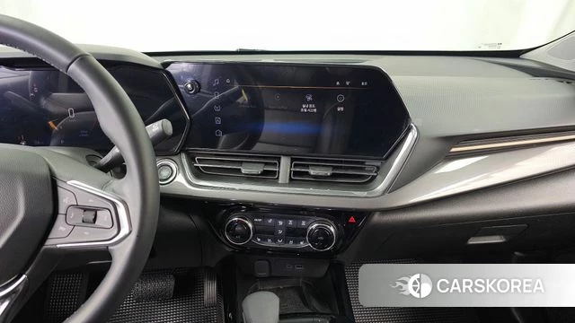 Chevrolet (GM Daewoo) Trax Crossover 2024 Серебристо-серый из Кореи, фото 5