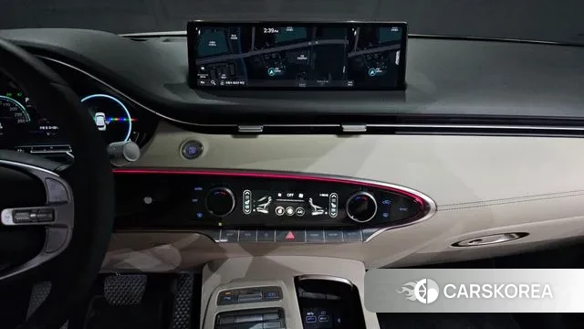 Genesis GV70 2023 Белый из Кореи, фото 5