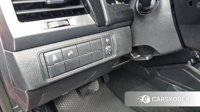 Ssangyong The New Rexton Sports Cannes 2021 Красный из Кореи, фото 5