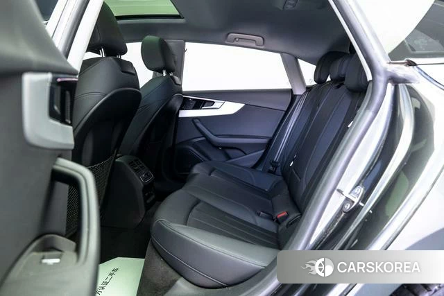 Audi A5 2024 Черный из Китая, фото 5