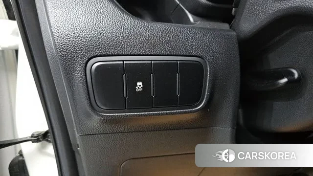 Kia The New Kia Ray 2023 Белый из Кореи, фото 5