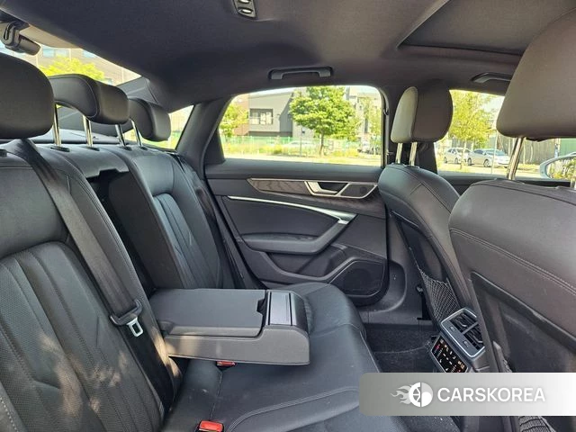 Audi A6 (C8) 2022 Белый из Кореи, фото 5