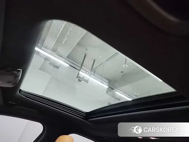 BMW 3 Series (G20) 2023 Серебряный из Кореи, фото 5