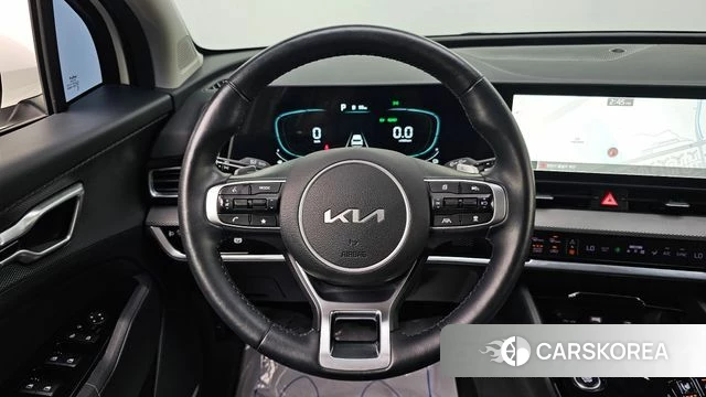 Kia Sportage 5th Generation Hybrid 2023 Белый из Кореи, фото 5