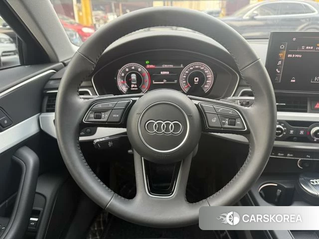 Audi A4L 2021 Темно-серый из Китая, фото 5