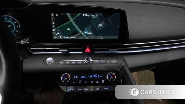 Hyundai The New Avante Hybrid (CN7) 2025 Белый из Кореи, фото 5