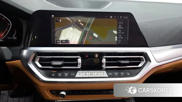 BMW 4 Series (G22) 2023 Белый из Кореи, фото 5