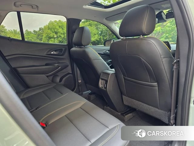 Chevrolet (GM Daewoo) Trax Crossover 2024 Светло-зеленый из Кореи, фото 5