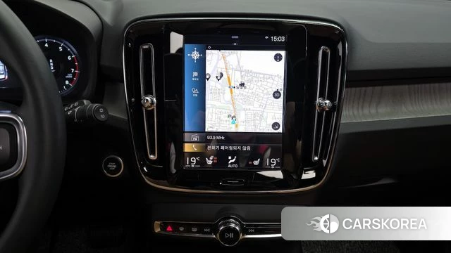 Volvo XC40 2021 Белый из Кореи, фото 5