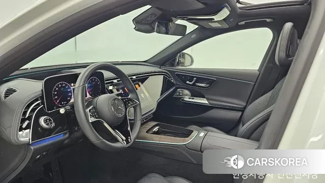 Mercedes-Benz E-Class W214 2024 Белый из Кореи, фото 5