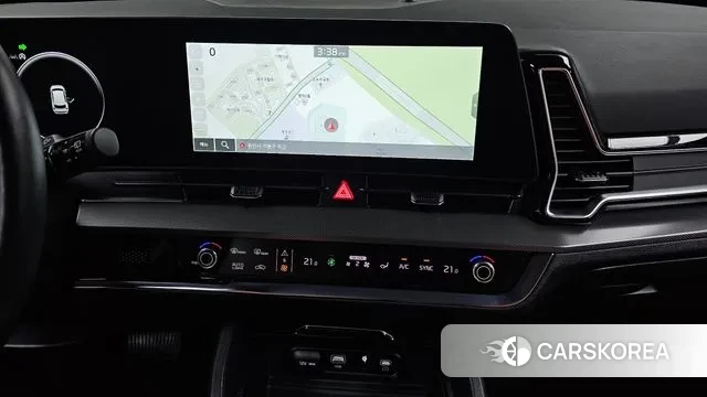 Kia Sportage 5th Generation 2022 Белый из Кореи, фото 5