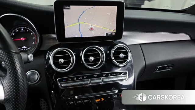 Mercedes-Benz C-Class W205 2018 Черный из Кореи, фото 5