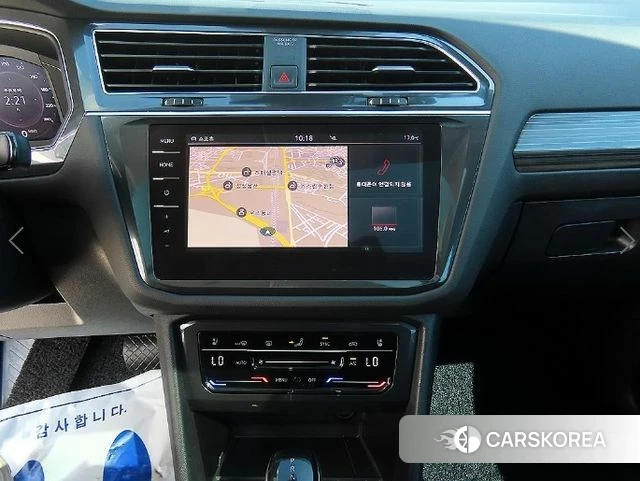 Volkswagen Tiguan Allspace 2023 Белый из Кореи, фото 5