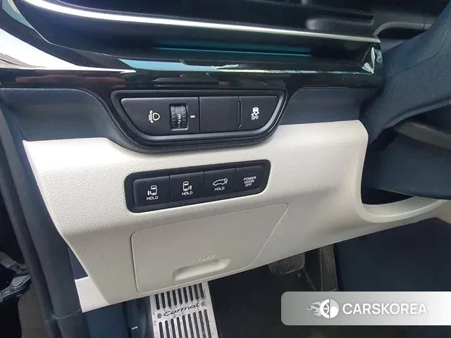 Kia The New Carnival 4th Generation 2024 Черный из Кореи, фото 5