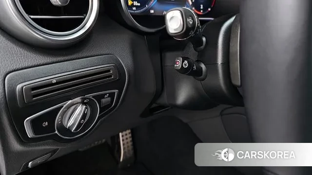 Mercedes-Benz GLC-Class X253 2022 Белый из Кореи, фото 5