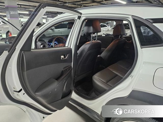 Hyundai Kona 2018 Белый из Кореи, фото 5