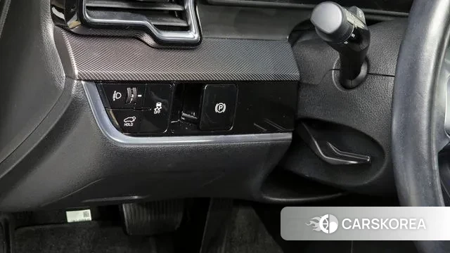 Kia Sportage 5th Generation 2023 Белый из Кореи, фото 5