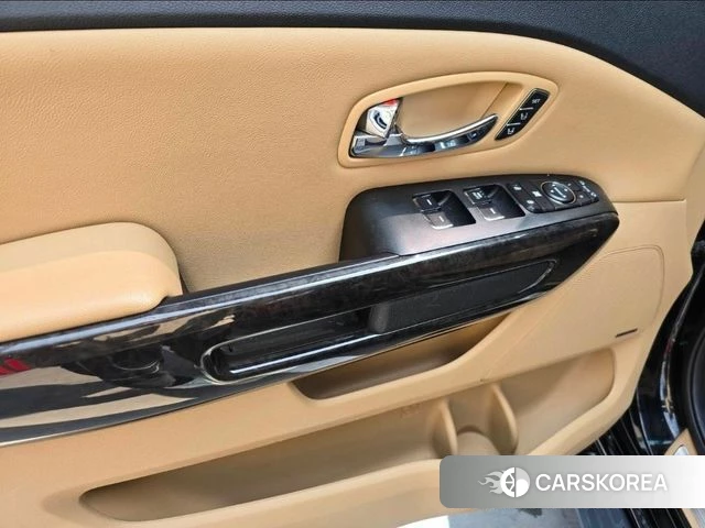 Kia The New Carnival 2019 Черный из Кореи, фото 5