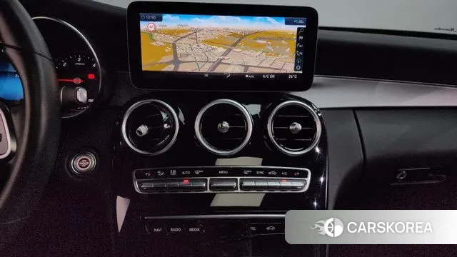 Mercedes-Benz C-Class W205 2020 Белый из Кореи, фото 5