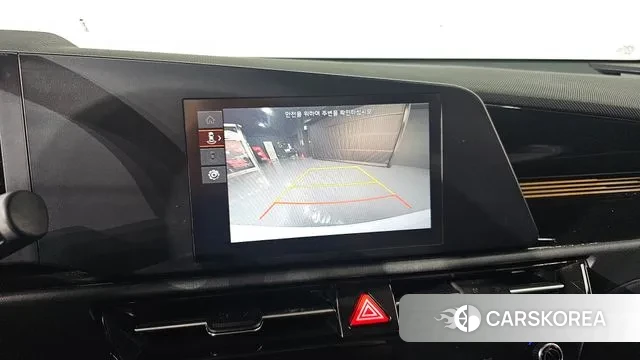 Kia Di Ol Nu Niro 2022 Белый из Кореи, фото 5