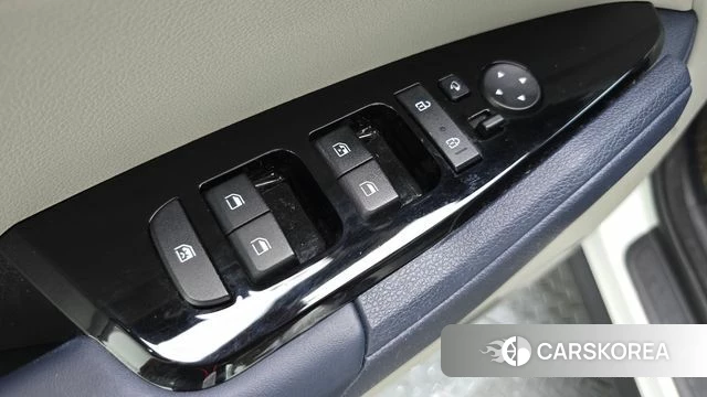 Kia Sportage 5th Generation 2022 Белый из Кореи, фото 5