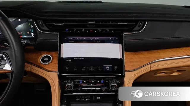 Jeep Grand Cherokee (WL) 2023 Черный из Кореи, фото 5