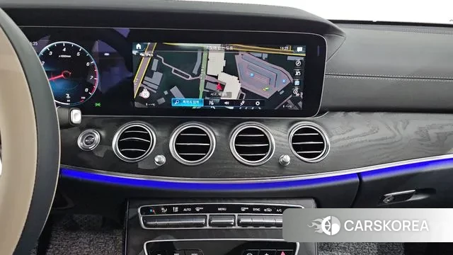 Mercedes-Benz E-Class W213 2023 Черный из Кореи, фото 5