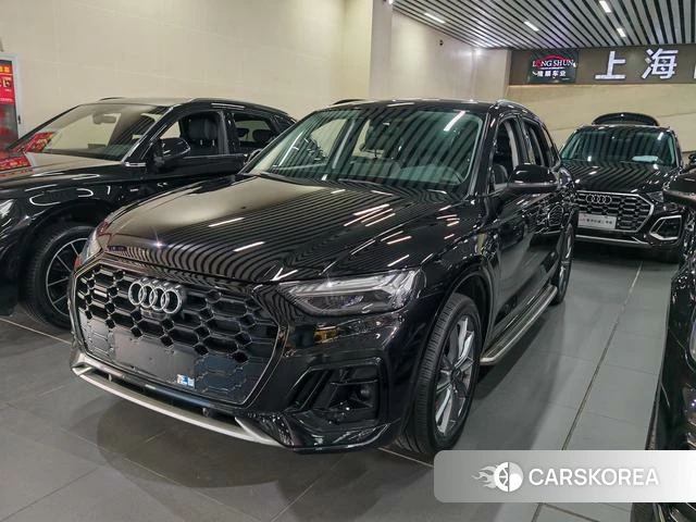 Audi Q5L 2021 Черный из Китая, фото 5