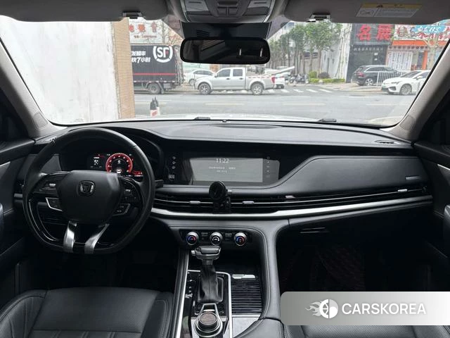 Chang'an CS95 2022 Белый из Китая, фото 5