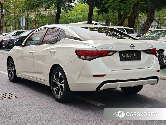 Nissan Xuan Yi 2023 Белый из Китая, фото 5