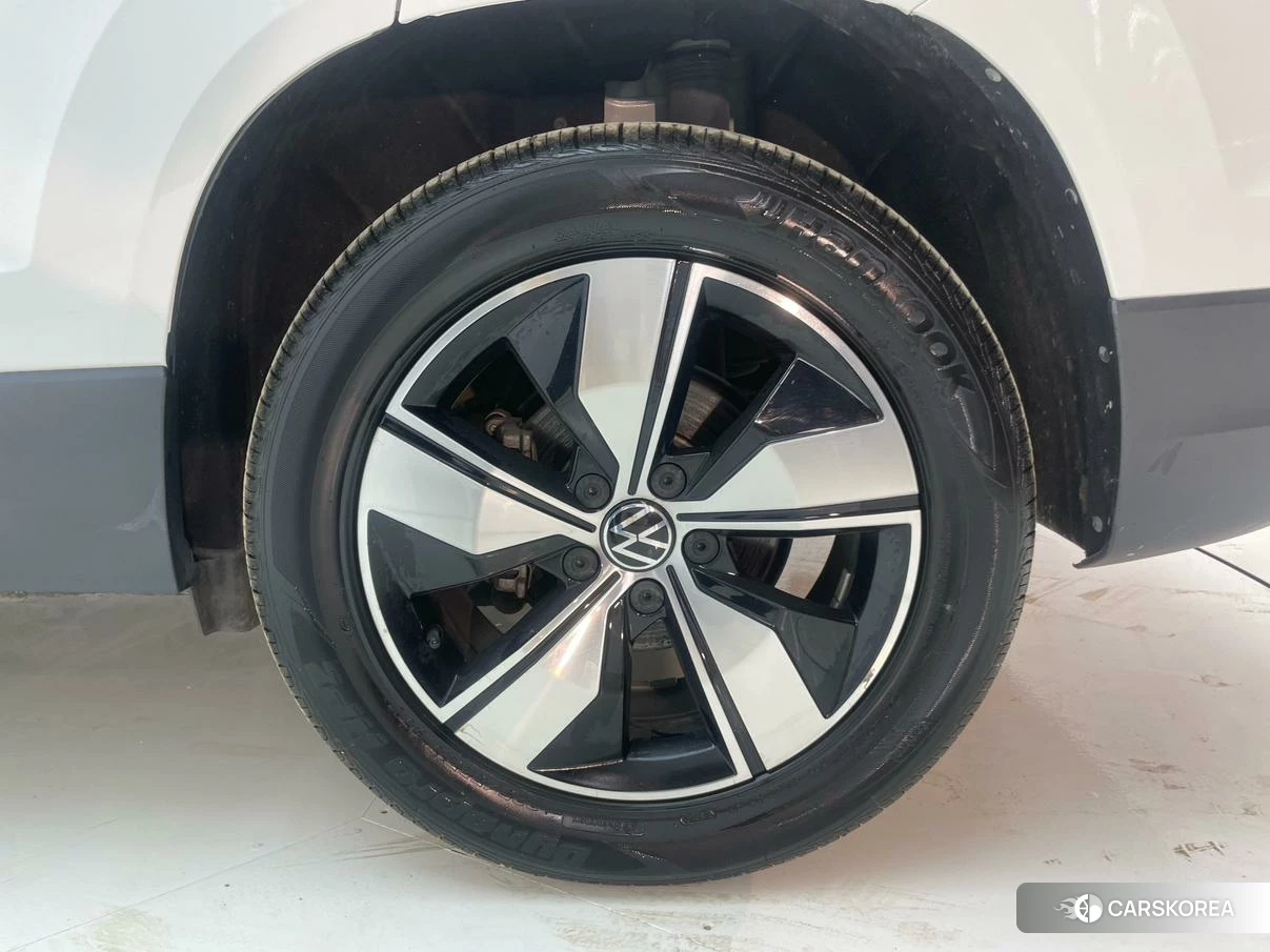 Volkswagen Tuyue 2022 Белый из Китая, фото 5