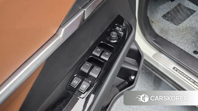 Ssangyong Torres 2023 Белый из Кореи, фото 5