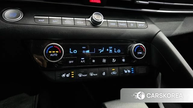 Hyundai Avante (CN7) 2023 Белый из Кореи, фото 5