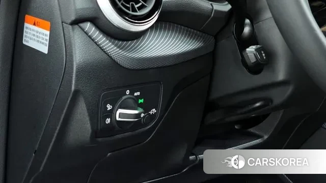 Audi Q2 2023 Черный из Кореи, фото 5