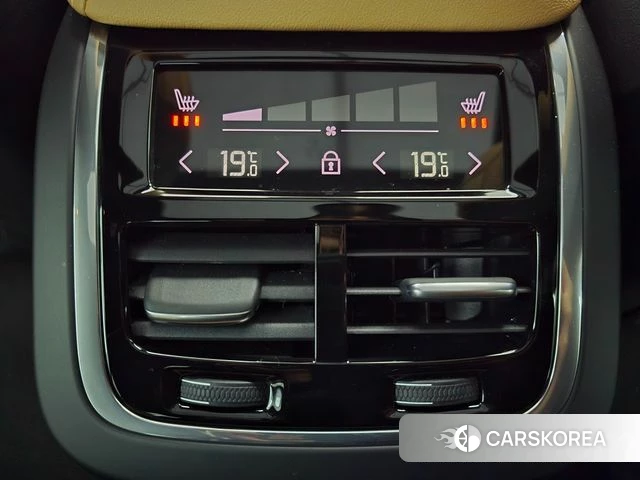 Volvo S60 3rd generation 2023 Серый из Кореи, фото 5