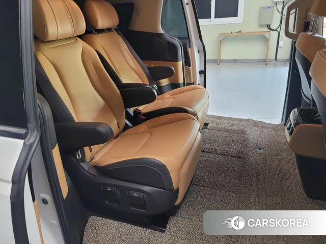 Kia Carnival 4th generation 2021 Жемчужный цвет из Кореи, фото 5
