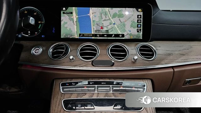 Mercedes-Benz E-Class W213 2021 Белый из Кореи, фото 5