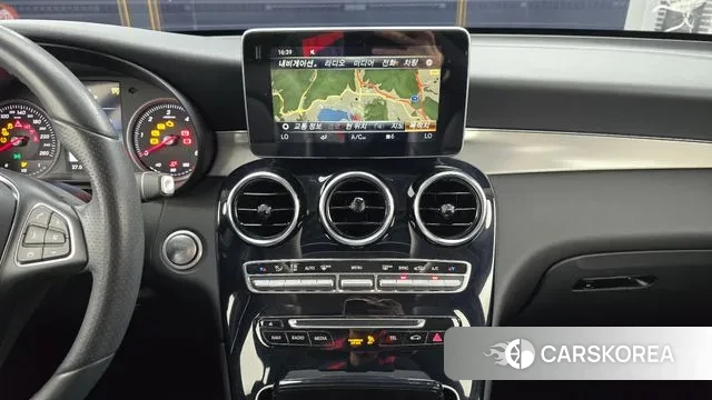 Mercedes-Benz GLC-Class X253 2018 Серебряный из Кореи, фото 5