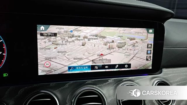 Mercedes-Benz E-Class W213 2022 Белый из Кореи, фото 5