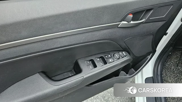 Hyundai Avante AD 2018 Белый из Кореи, фото 5