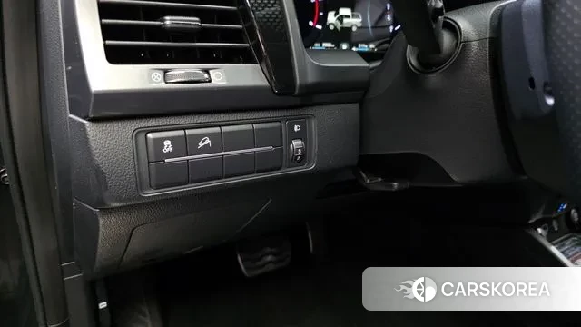 Ssangyong The New Rexton Sports Cannes 2021 Серый из Кореи, фото 5