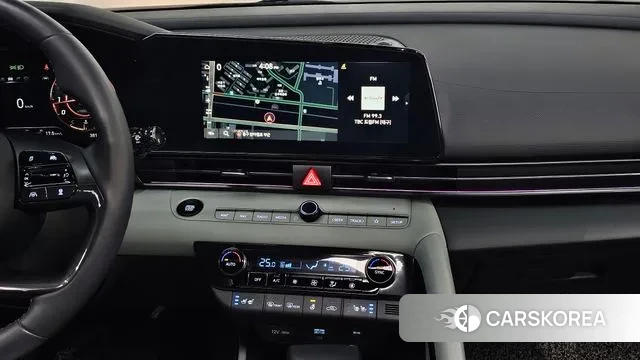 Hyundai The New Avante (CN7) 2023 Белый из Кореи, фото 5