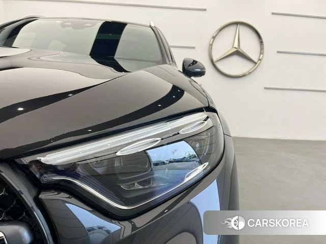 Mercedes-Benz GLC 2023 Темно-серый из Китая, фото 5