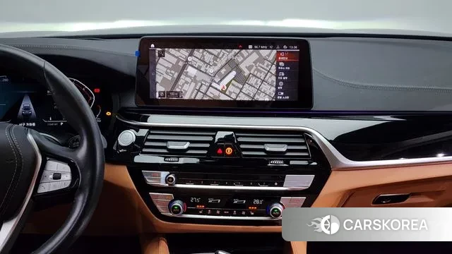 BMW 5 Series (G30) 2022 Серый из Кореи, фото 5