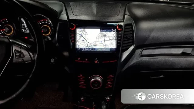 Ssangyong Tivoli Armor 2018 Серебристо-серый из Кореи, фото 5