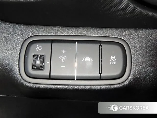 Hyundai Venue 2019 Белый из Кореи, фото 5